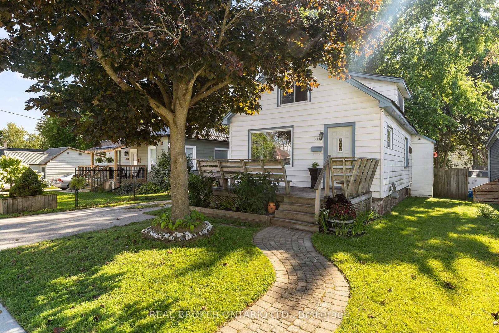 Property Photo:  345 East Street  ON L3V 4C4 