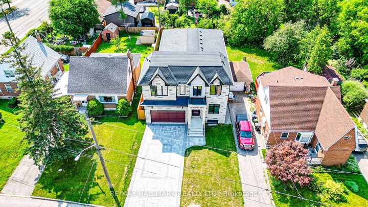 Property Photo: 27 Sundridge Drive ON M1L 2J4