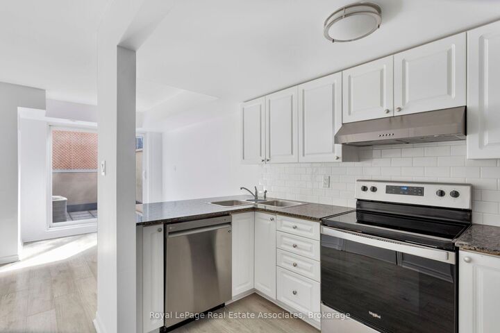 Property Photo: 30 Merchant Lane 140 ON M6P 4J6