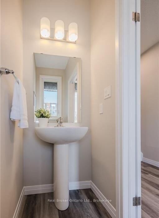 Property Photo: 66 Ayr Meadows Crescent ON N0B 1E0