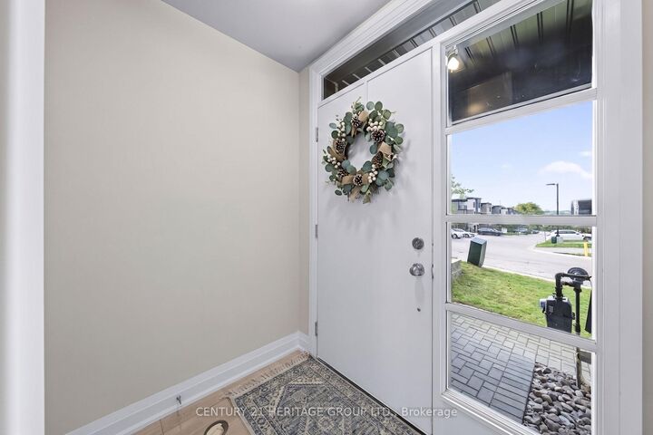 Photo de la propriété: 199 Ardagh Road 24 ON L4N 3V5
