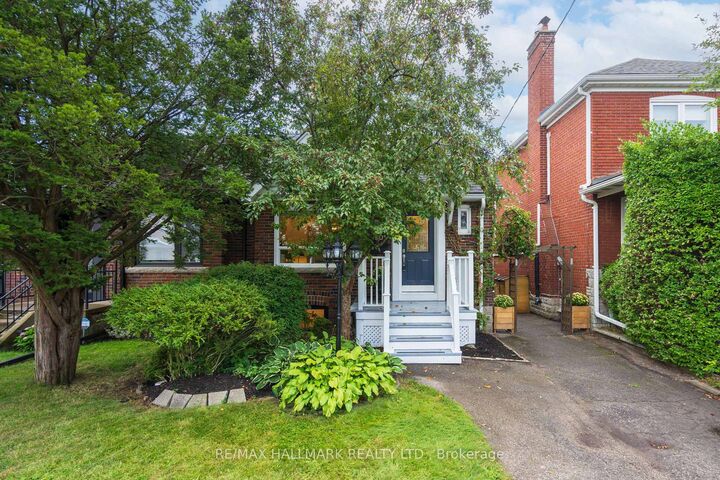 Property Photo:  501 Sammon Avenue  ON M4J 2B3 