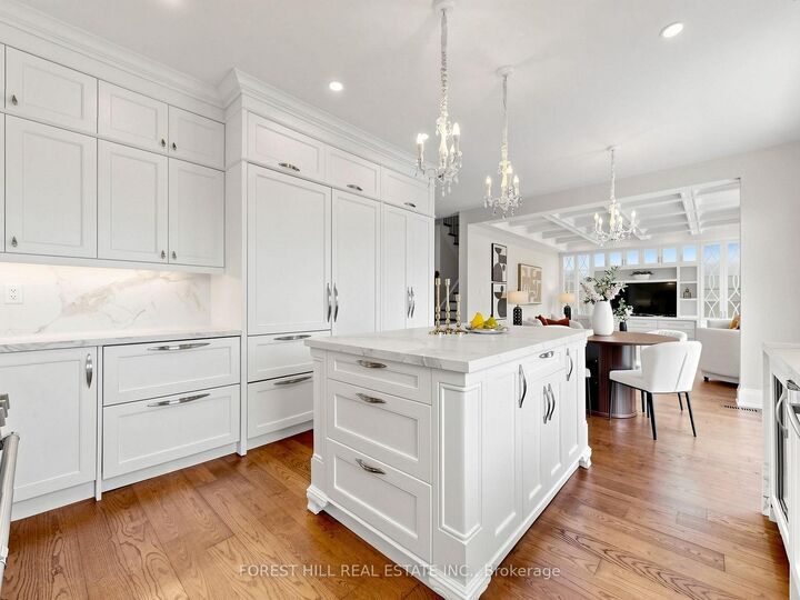 Property Photo: 49 Grange Drive ON L4E 4T1