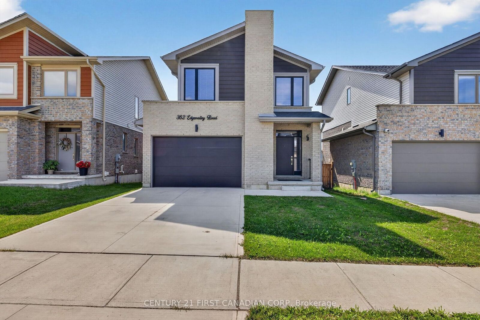 Property Photo: 362 Edgevalley Road ON N5V 0C3