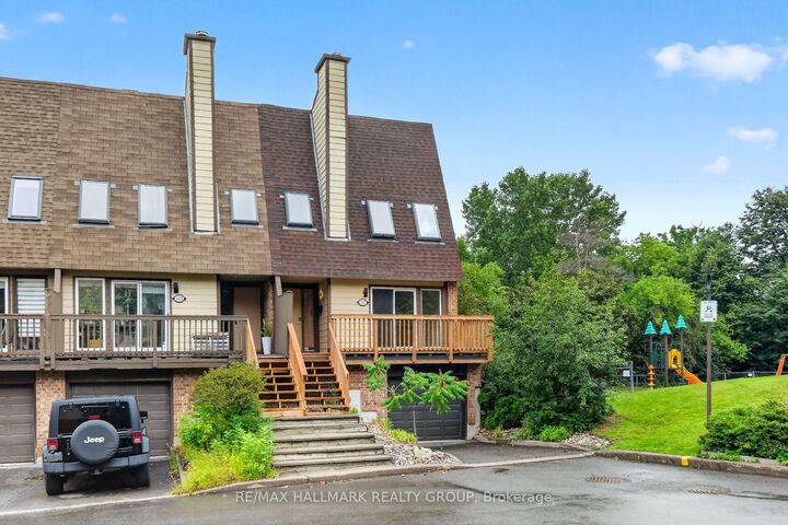 1427 Forge Street — photo 1