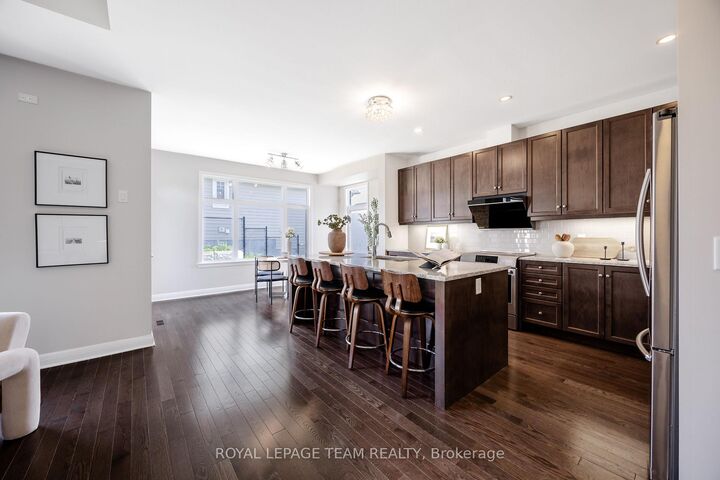Property Photo:  131 Escarpment Crescent  ON K2T 0L8 