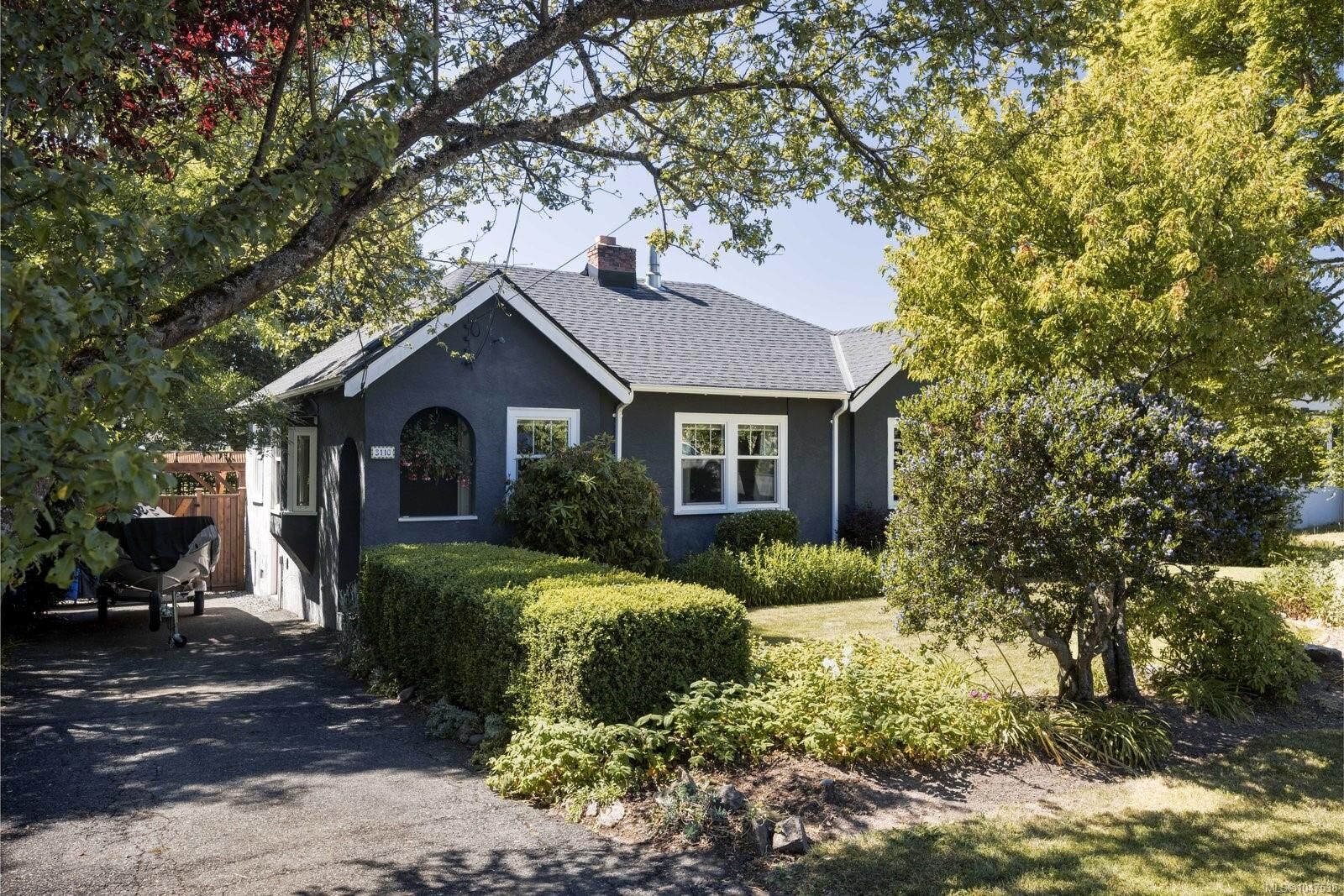 Property Photo:  3110 Frechette St  BC V8P 4N5 
