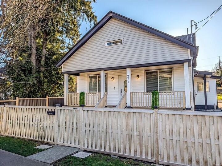 471 Selby St — photo 1