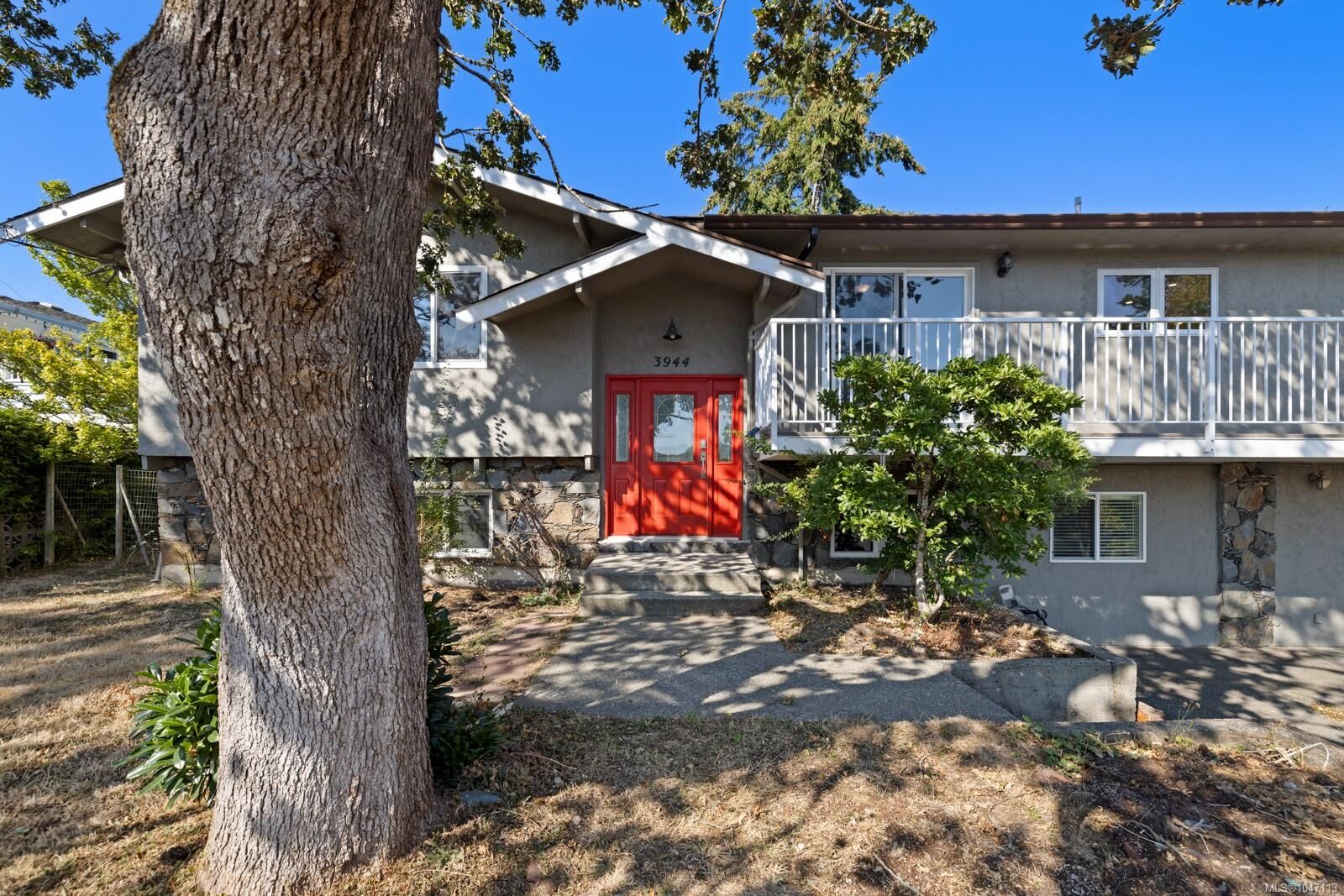 Property Photo: 3944 Circle Dr BC V9C 4A9