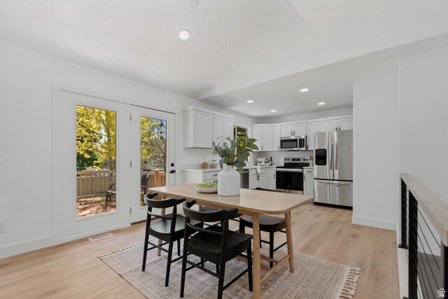Property Photo:  901 W 700 S  UT 84043 
