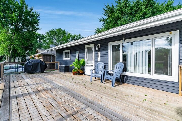 Property Photo: 283 Ford Road ON N9Y 3X2