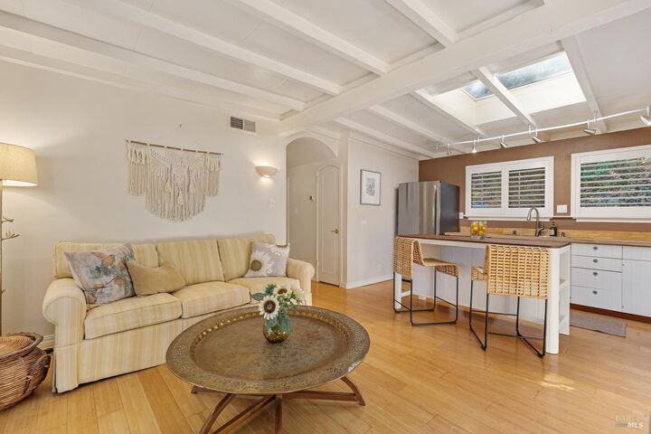 Property Photo:  140 Francis Avenue  CA 94930 