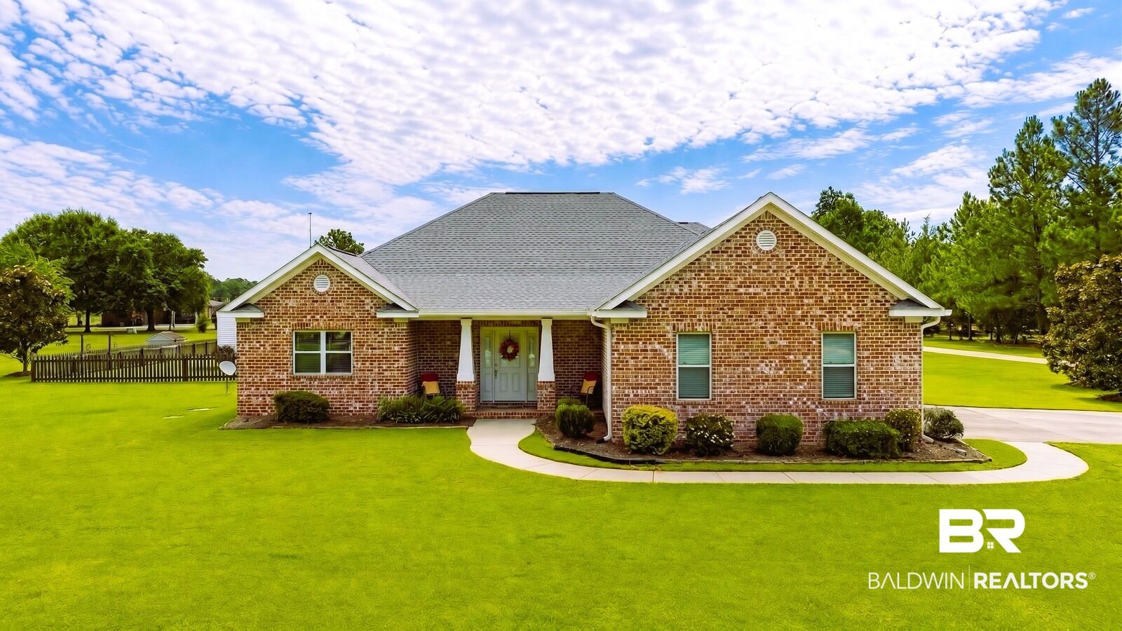 Property Photo: 25844 Chene Trace AL 36567