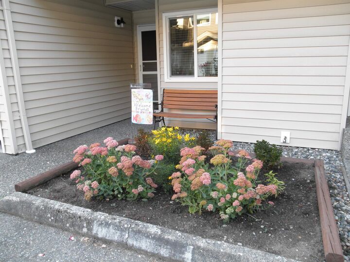 Property Photo: 8972 Fleetwood Way 502 BC V3R 0T5