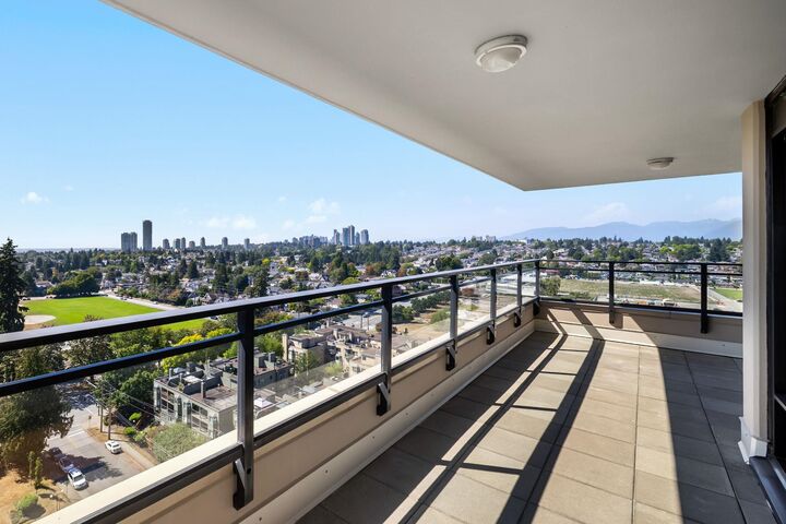 Property Photo:  720 Hamilton Street 1602  BC V3M 7A6 