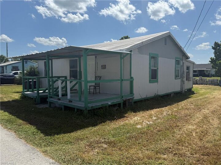 Property Photo:  1091 Gamble St  FL 33471 