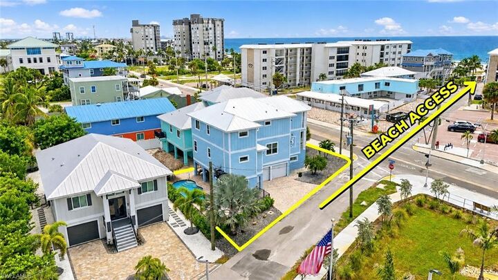 Property Photo:  2601 Estero Blvd  FL 33931 