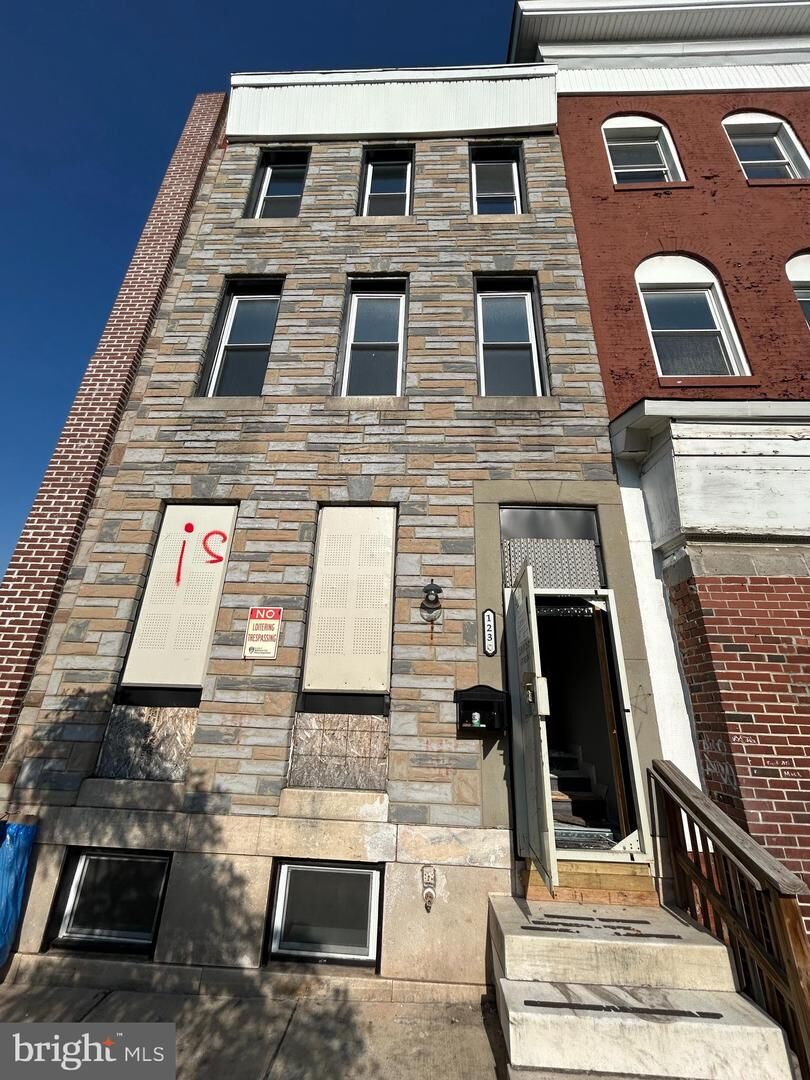 Property Photo:  1230 N Caroline Street  MD 21213 