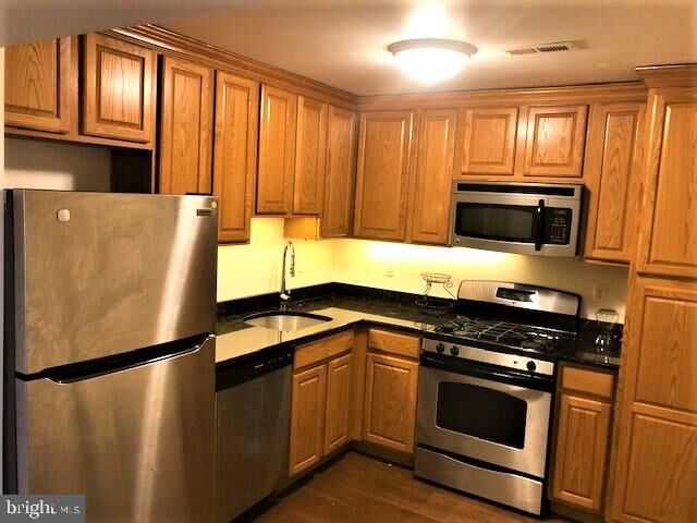Property Photo:  530 N Front Street A  NJ 08102 