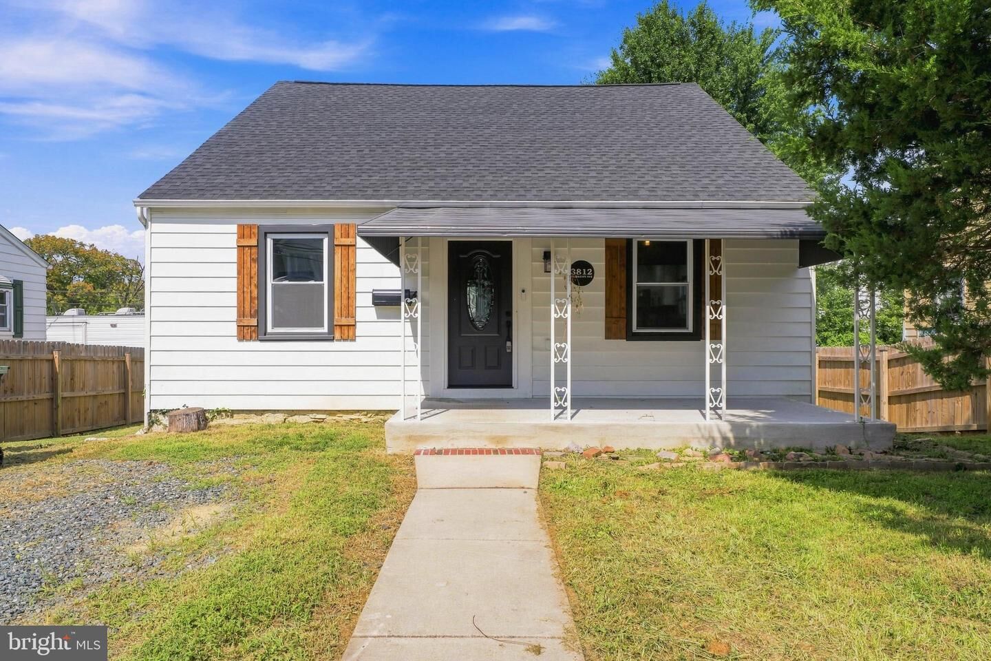 Property Photo: 3812 Hamilton Avenue MD 21206