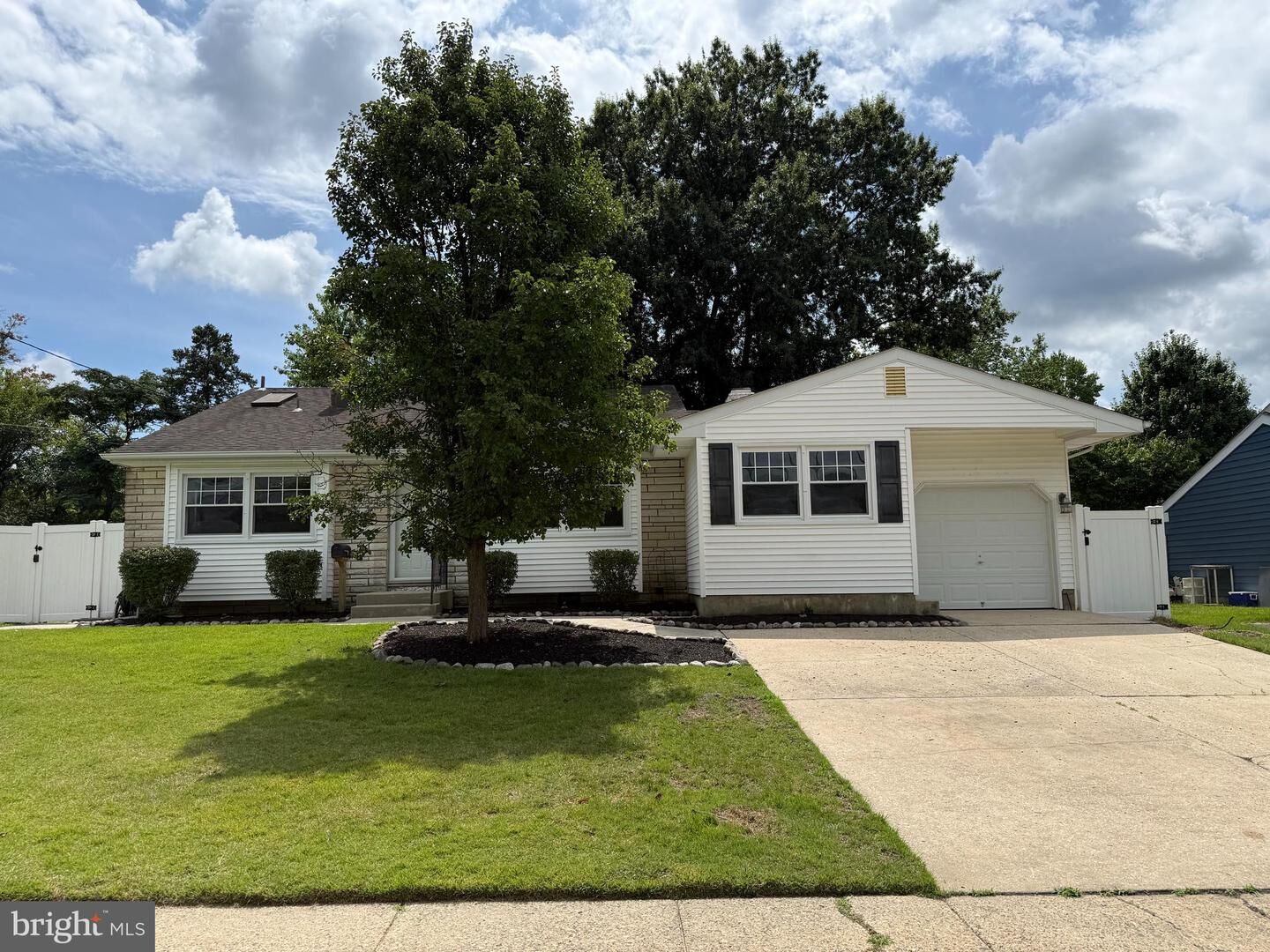 Property Photo: 417 Greenview Road NJ 08012
