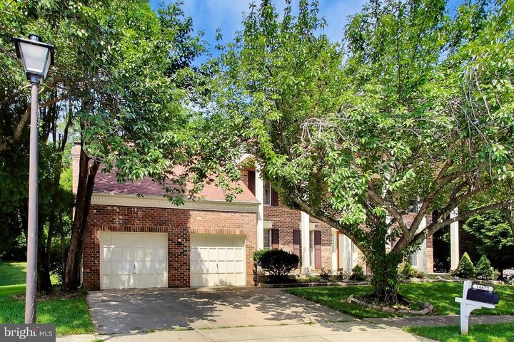 Property Photo: 14672 Brougham Way MD 20878