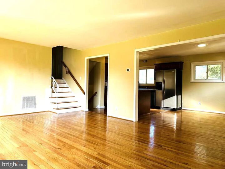 Property Photo:  11 Wendslow Road  MD 21093 