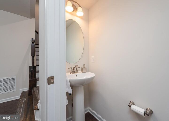 Property Photo:  2958 Cornfield Avenue  MD 21076 