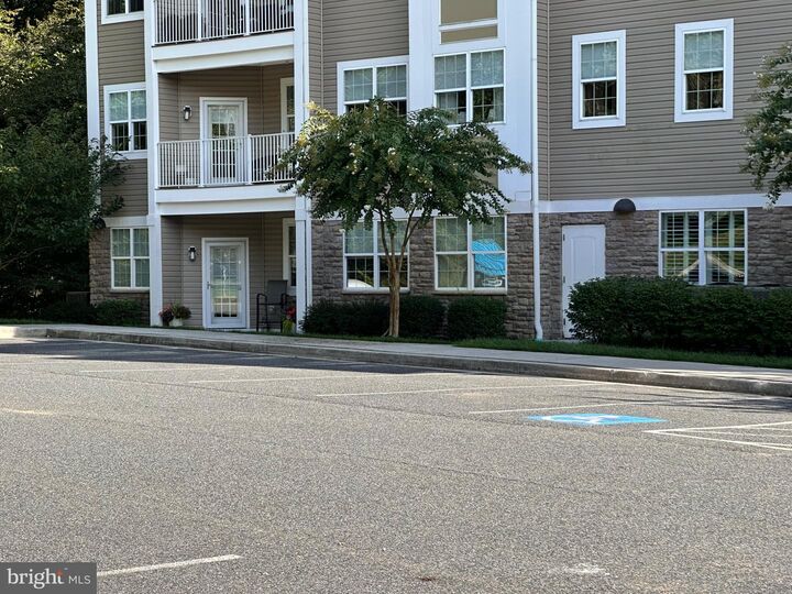 Property Photo:  901 Macphail Woods Crossing 1I  MD 21015 