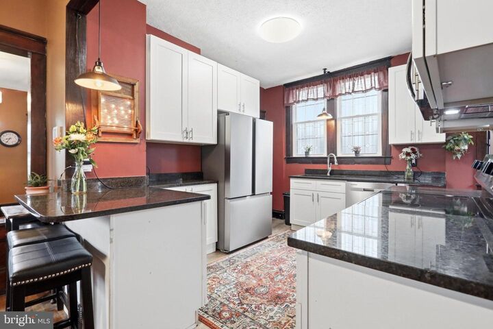 Property Photo: 408 Prince George Street MD 21502