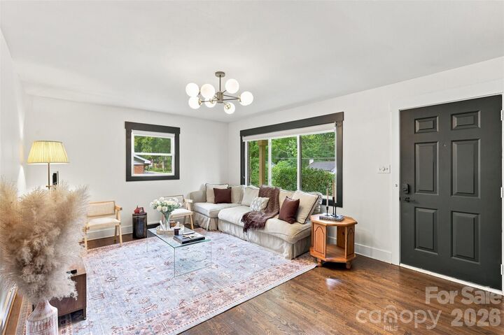 Property Photo:  1700 Brookdale Avenue  NC 28210 