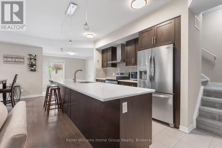 107 Westra Drive 35 — photo 1