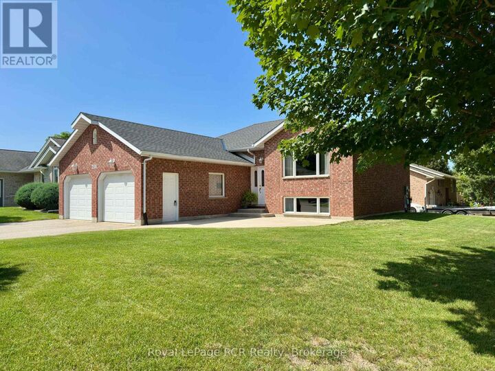 Property Photo: 238 4th Street Crescent ON N4N 3S2