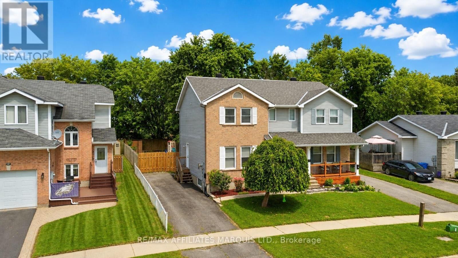 Property Photo: 21 Wellington Street East ON K6H 6W8
