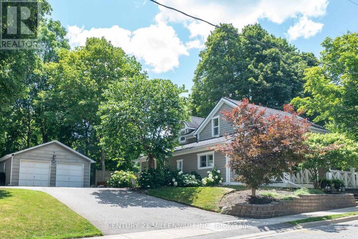 Property Photo: 255 Macdonald Street ON L7C 1L8