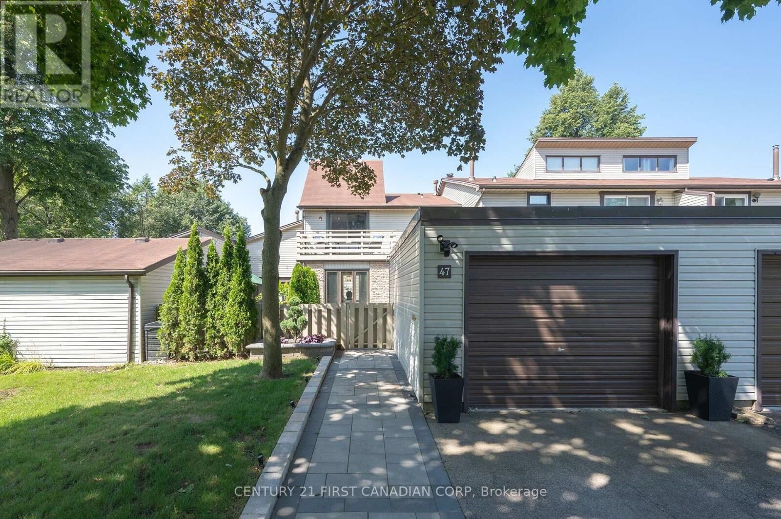 Photo de la propriété: 47 Brixham Road ON N6K 1P5