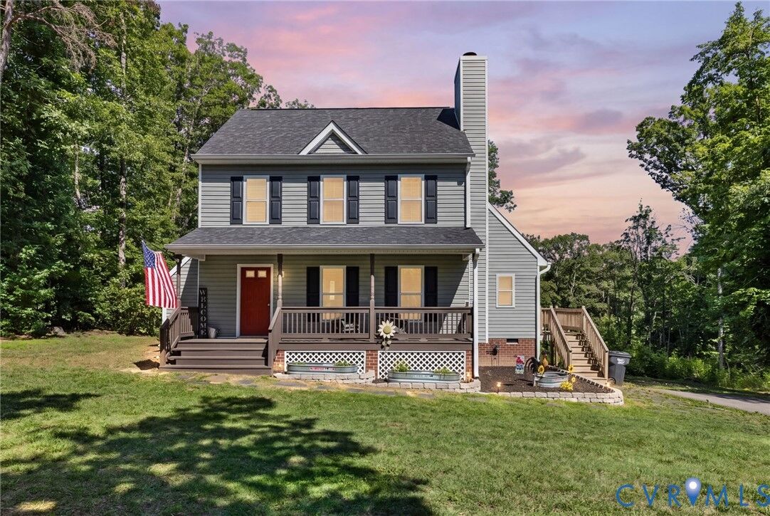Property Photo: 3466 Woods Way VA 23139