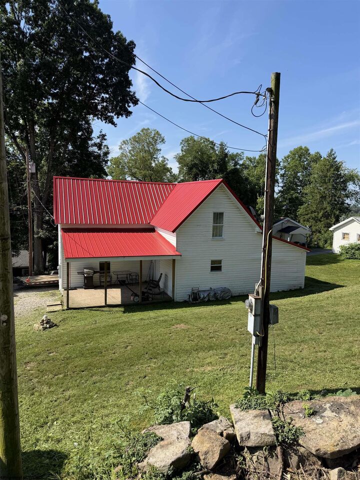 Property Photo:  125 School Street  WV 26505 