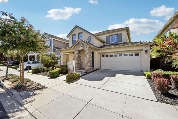 Property Photo:  2312 Jasper Hill Dr  CA 94582 