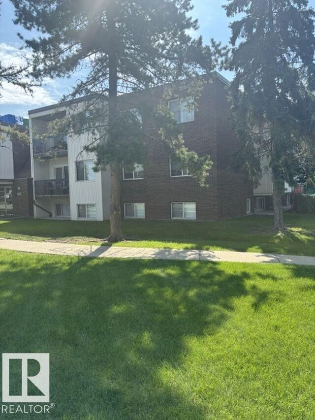 Property Photo:  11455 41 Avenue NW 104  AB T6J 0T9 