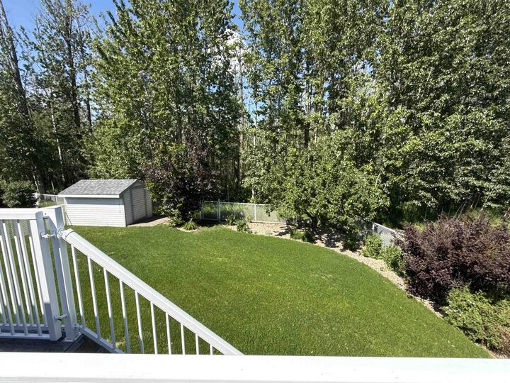 Property Photo:  4404 Madsen Avenue  AB T7A 1T9 