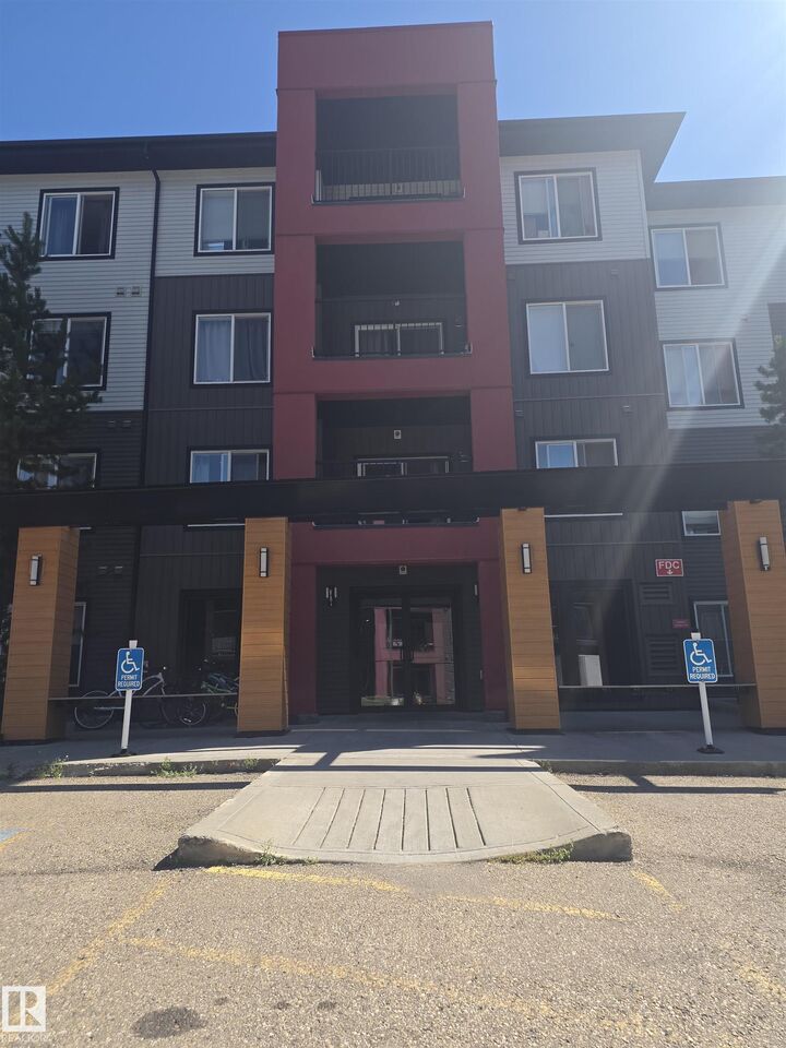 340 Windermere Road NW — photo 1