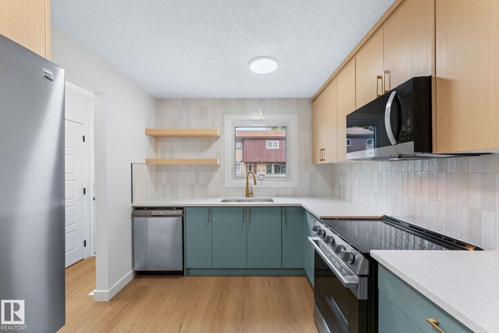 Property Photo:  4 Belmead Gardens NW  AB T5T 1J1 