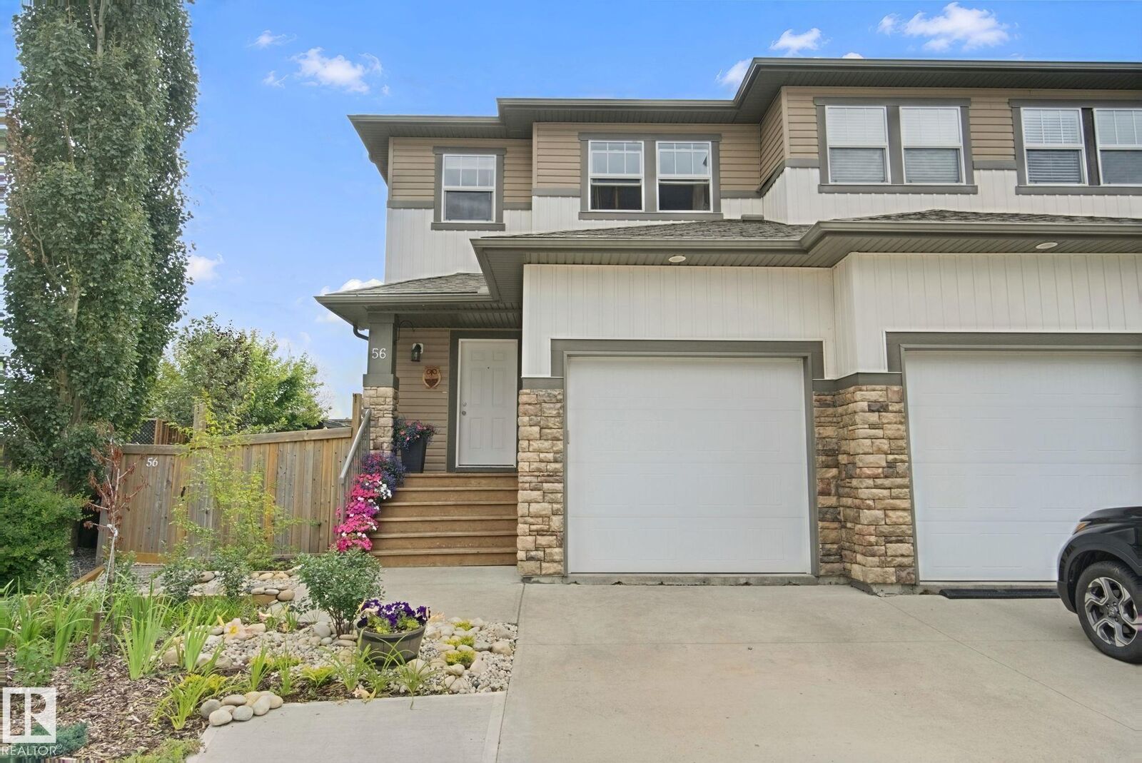 Property Photo: 56 Hartwick Manor AB T7X 0L8