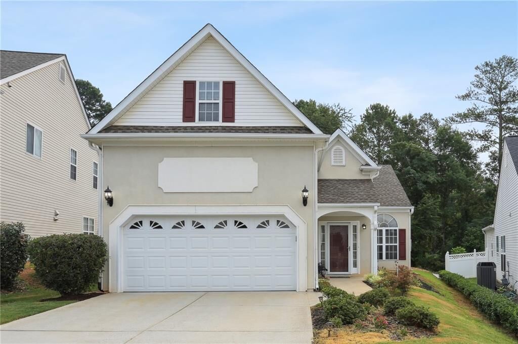 Property Photo: 741 Ashley Glen Lane GA 30022