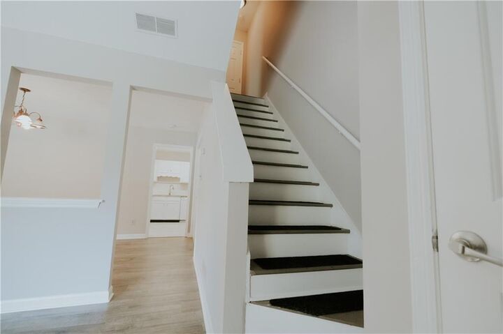 Property Photo:  1256 Minhinette Drive  GA 30075 