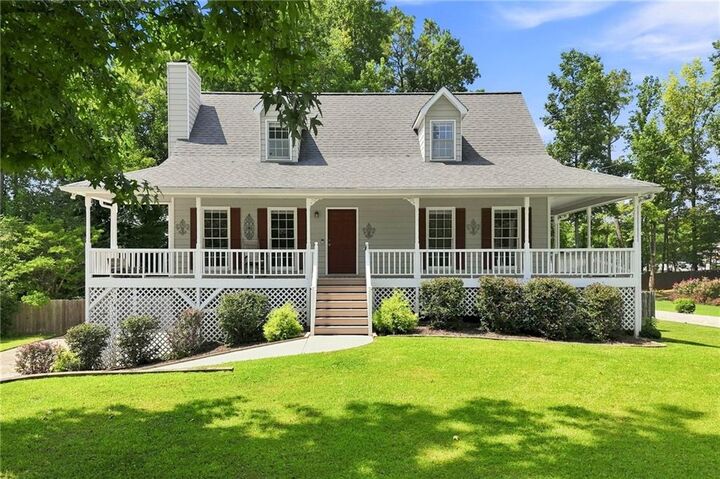 Property Photo:  90 Maplewood Lane  GA 30101 