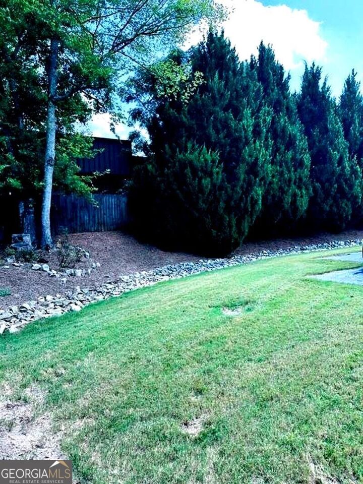 Property Photo: 1303 Silver Summit Drive SE GA 30094