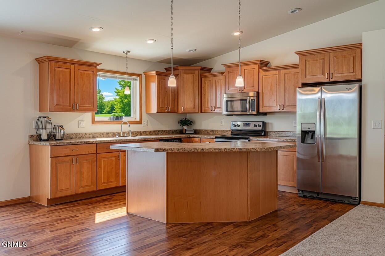 Property Photo:  1011 33rd Street N  ND 58501 