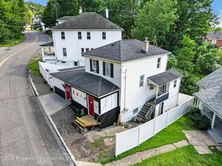 Property Photo:  17 Reservoir Street  PA 18407 